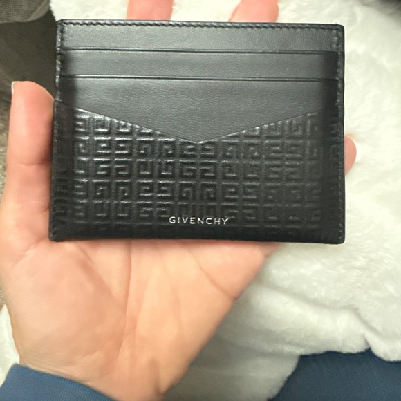 Givenchy Leather Graphic Print Card Holder - Picture 2 of 4